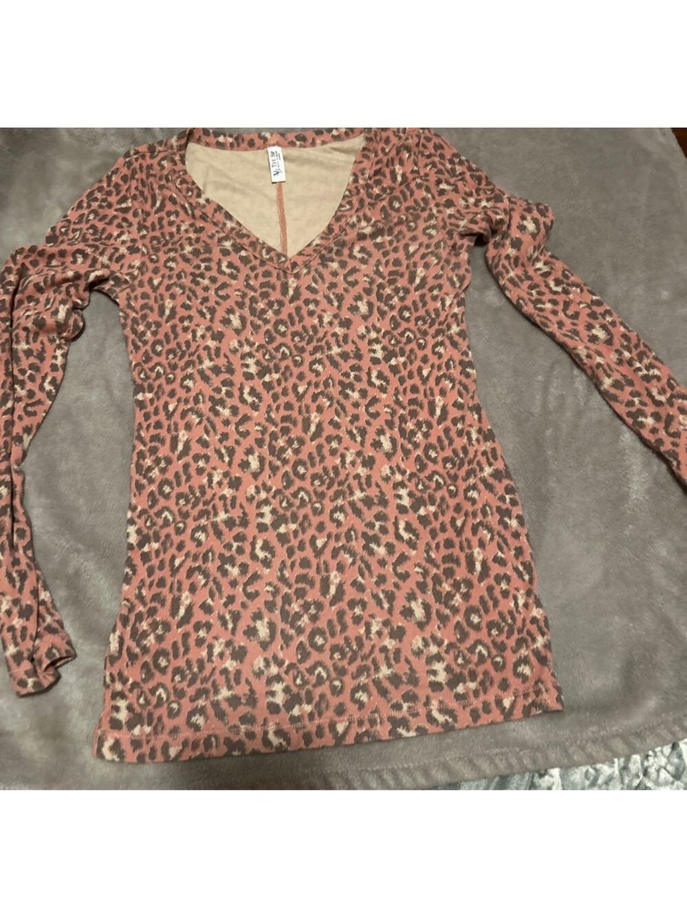 Women's Tee Shop Pink Brown Leopard Print Long Sleeve Tee M